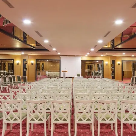 Hotel Grand Ring 5*