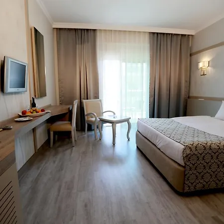 Grand Ring 5* Beldibi (Kemer)