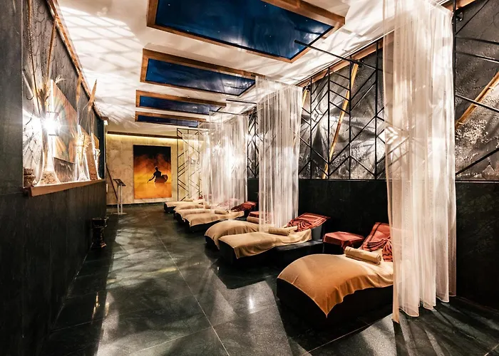 غراند رينغ فندق 5*