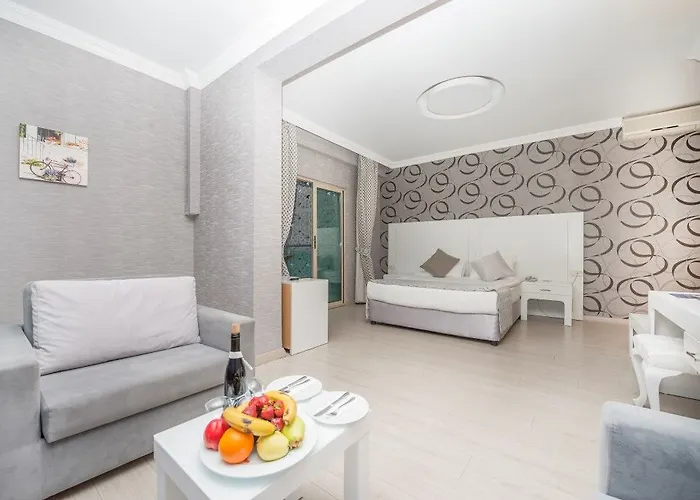 غراند رينغ فندق 5*